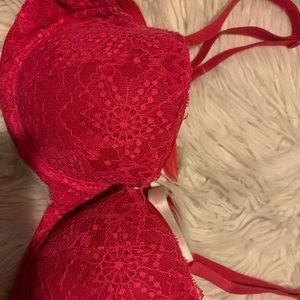Victoria’s Secret Push-up Bra